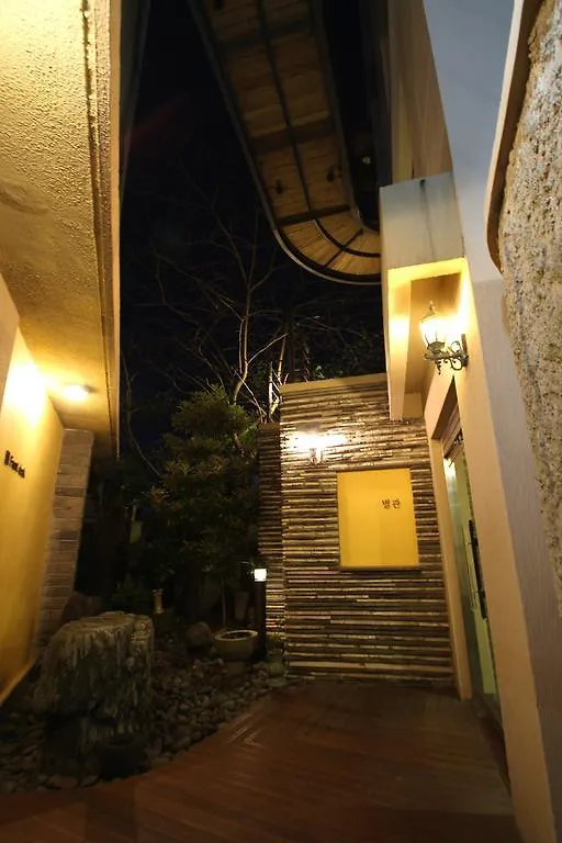 Daedong Hotel Jeju